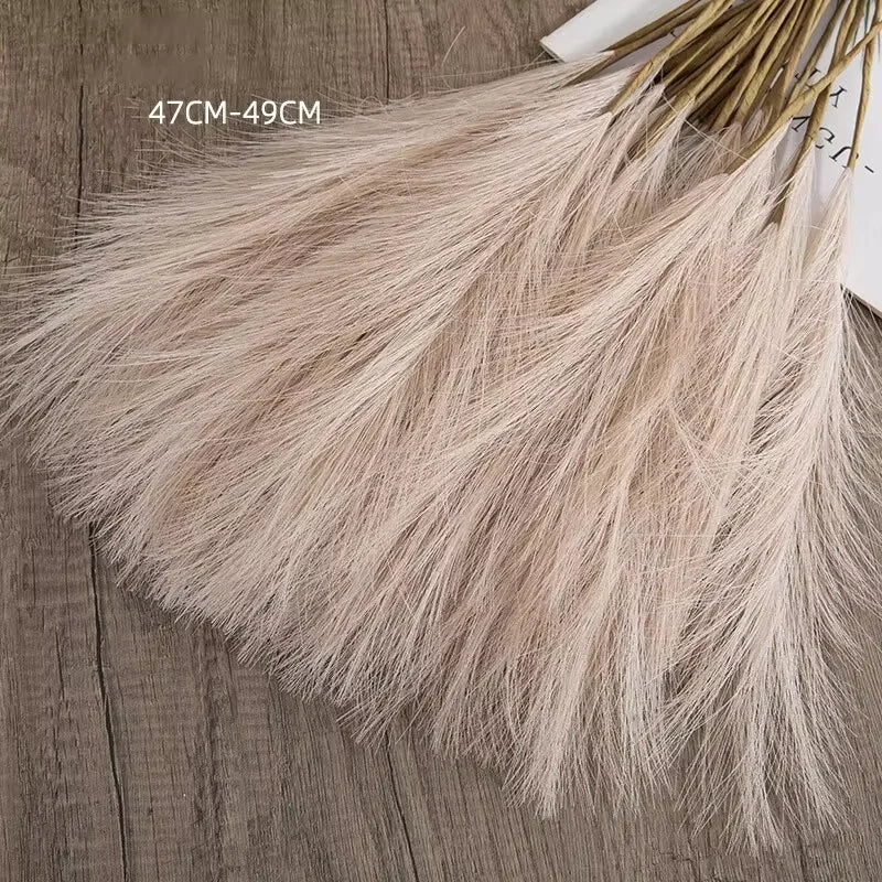 Faux Pampas Grass (10 Stems)