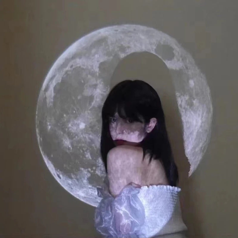 Moon & Planet Projection Table Lamp