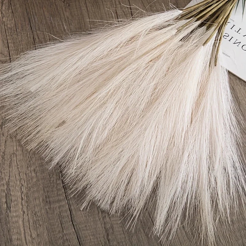 Faux Pampas Grass (10 Stems)
